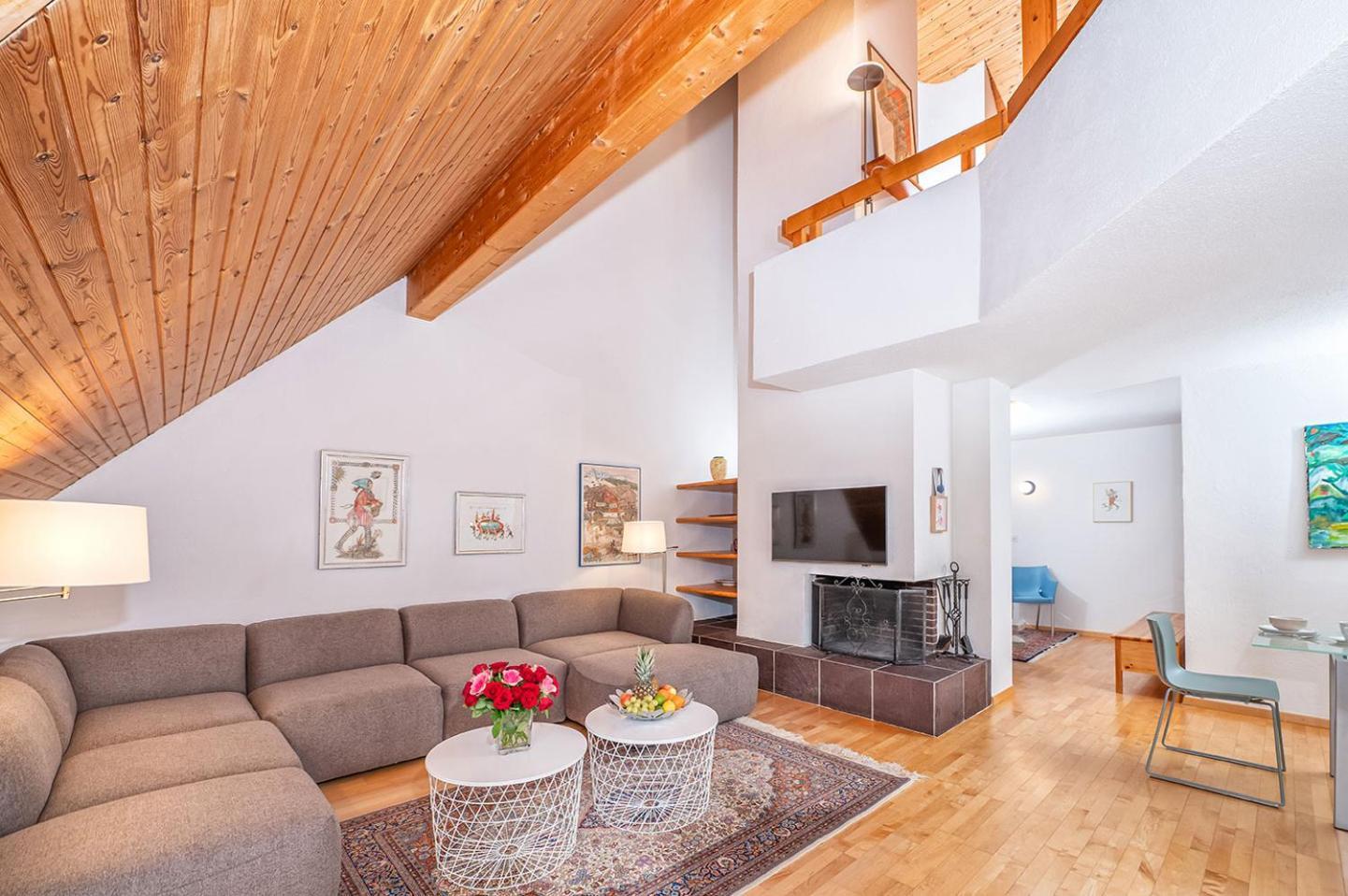 Schweizerhof Ferienwohnungen Lenzerheide 5 部屋 写真